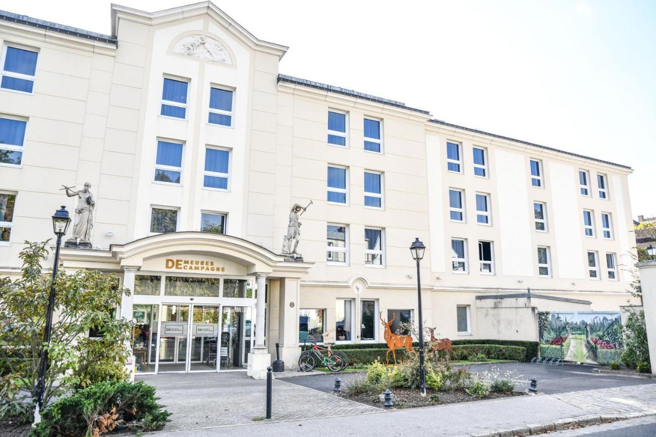 Hotel Mercure Chateau De Fontainebleau Exterior photo